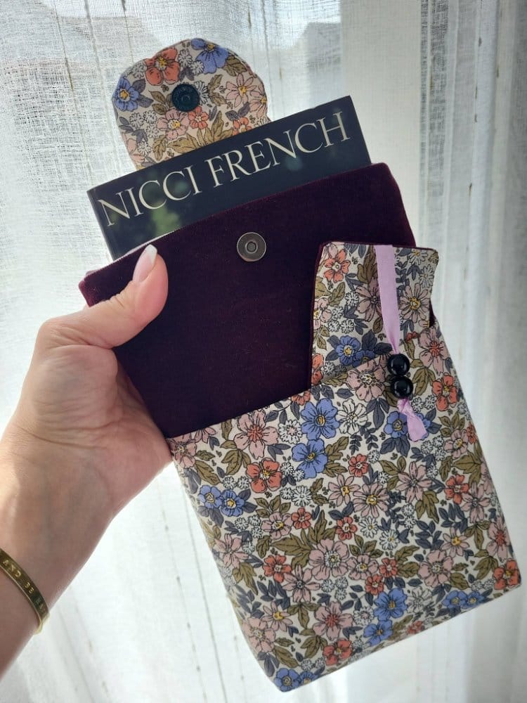 Pochette à livre